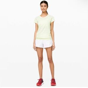 Lululemon white speed up shorts size 2